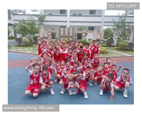 打开篮球的世界探索运动的魅力与团队精神的力量 打开篮球的世界探索运动的魅力与团队精神的力量